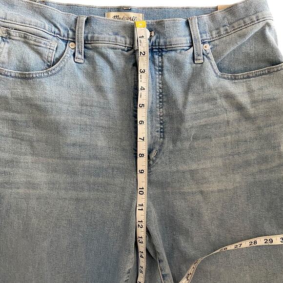 NWT Madewell High Rise Flare Jeans in Eversfield Knee-Rip Edition Size 32 - Picture 5 of 9